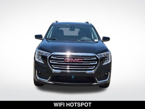 Used 2024 GMC Terrain SLT FWD image 4