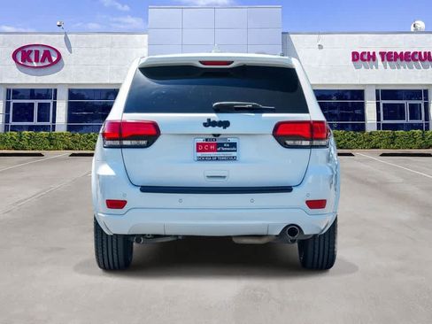 Used 2019 Jeep Grand Cherokee Altitude RWD image 5