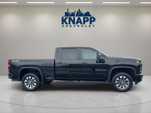 Used 2023 Chevrolet Silverado 2500 Custom w/ Custom Value Package AWD/4WD image 6