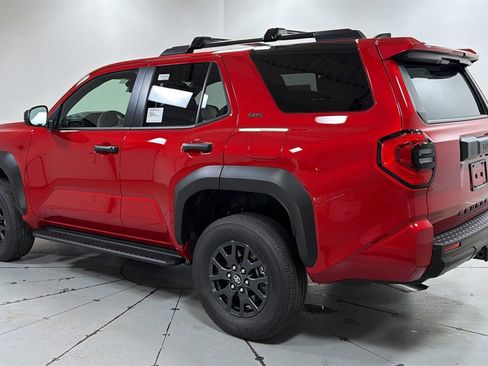 New 2026 Toyota 4Runner SR5 image 7