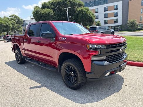 Used 2021 Chevrolet Silverado 1500 LT Trail Boss AWD/4WD image 7