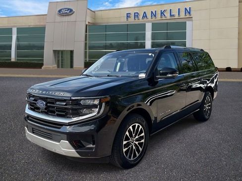 Certified 2025 Ford Expedition Max Platinum AWD/4WD image 3