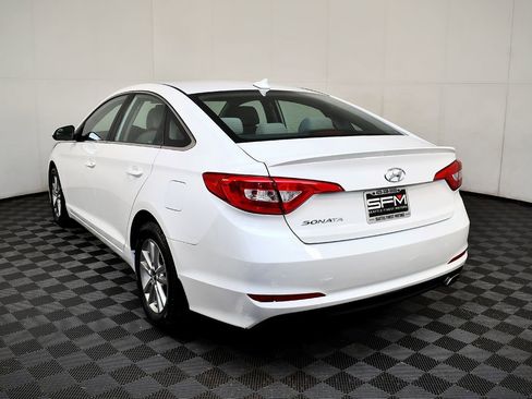 Used 2015 Hyundai Sonata SE image 11