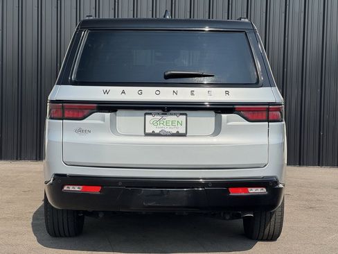 Used 2024 Jeep Wagoneer Series II image 8
