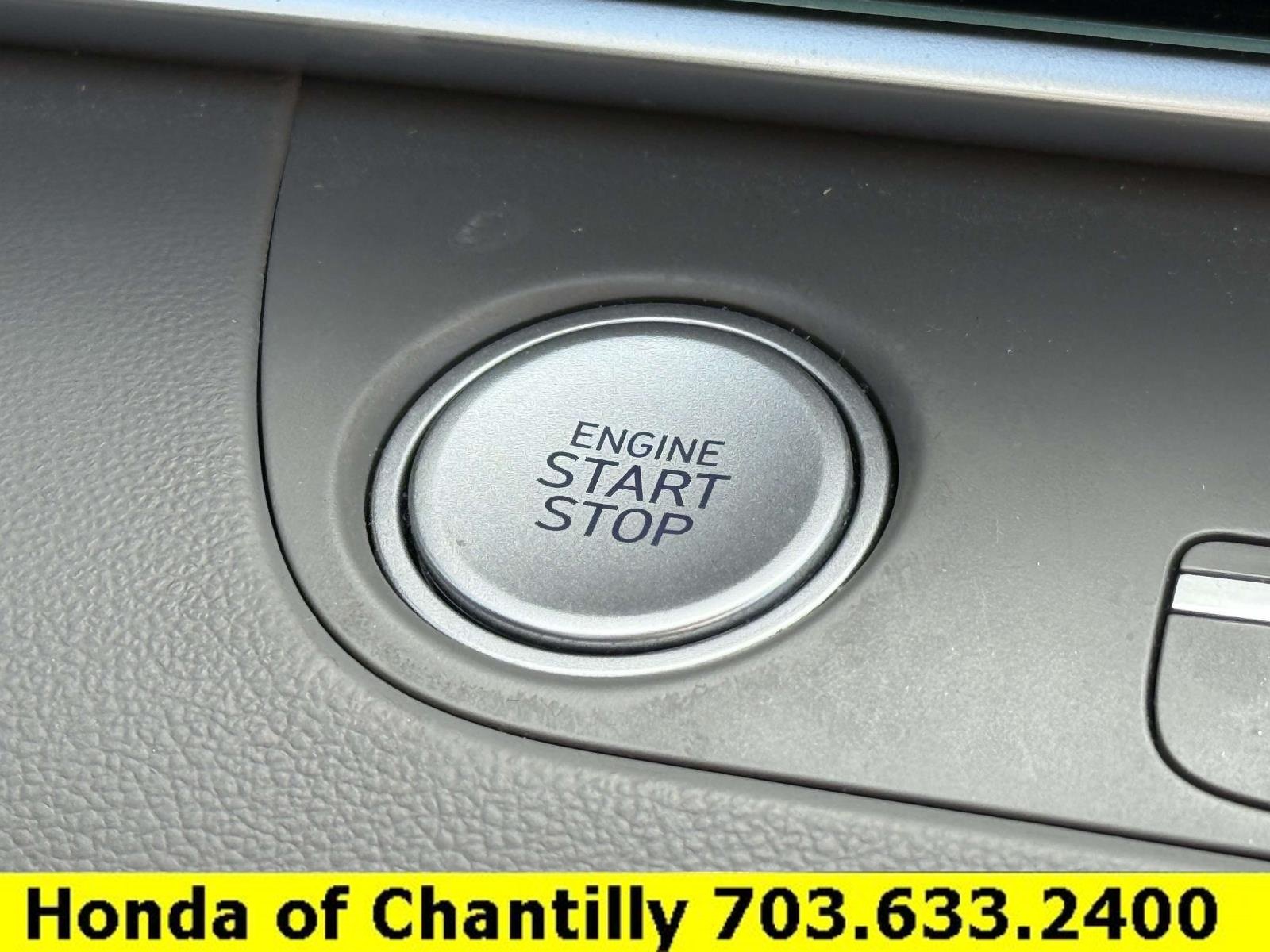 Used 2024 Hyundai Elantra SEL w/ Convenience Package FWD image 25