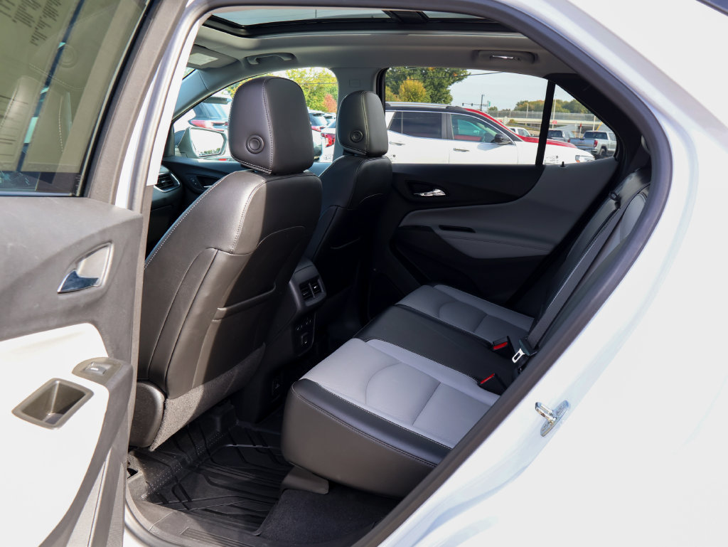 Used 2021 Chevrolet Equinox Premier AWD/4WD image 11