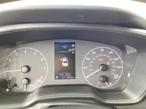 Certified 2025 Toyota Corolla LE FWD image 9