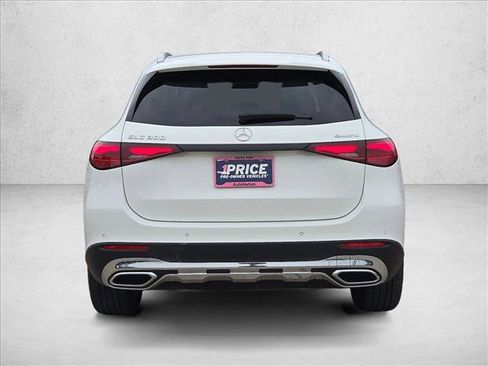 Used 2024 Mercedes-Benz GLC 300 4MATIC image 6