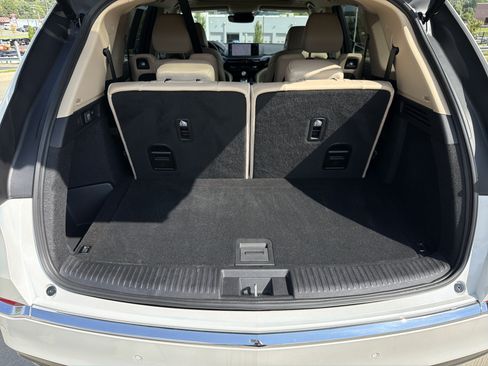 Certified 2026 Acura MDX SH-AWD w/ Technology Package image 33
