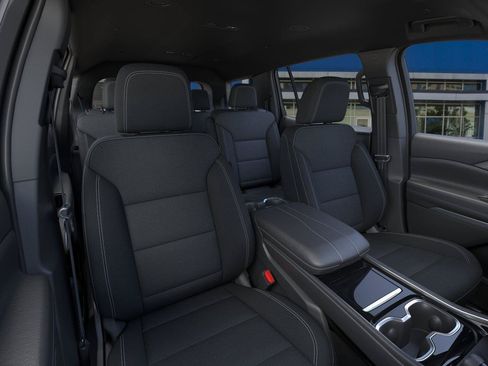 New 2026 Chevrolet Traverse LT FWD image 16