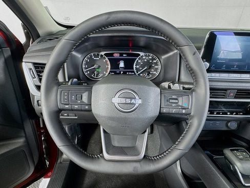 New 2026 Nissan Rogue SV AWD/4WD image 10