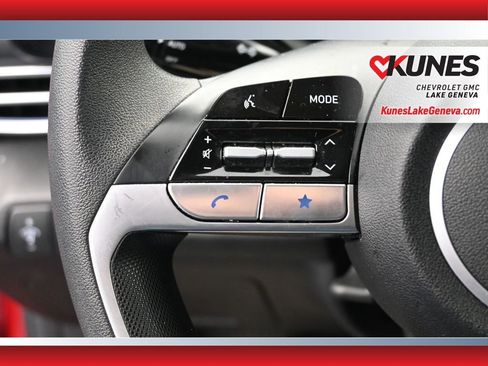 Used 2024 Hyundai Elantra SEL image 28