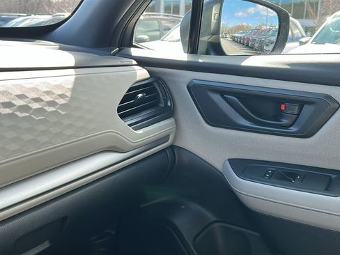 Certified 2025 Subaru Forester image 18