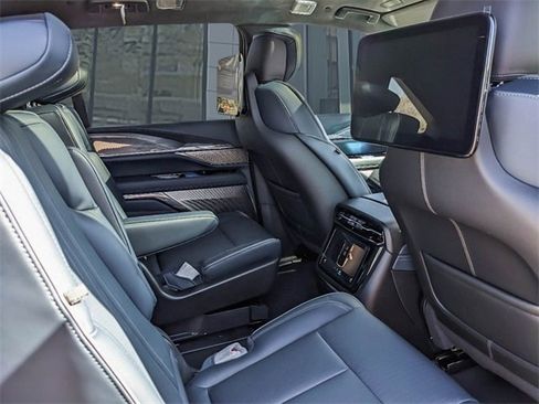 New 2025 Cadillac Escalade IQ Sport 2 image 39