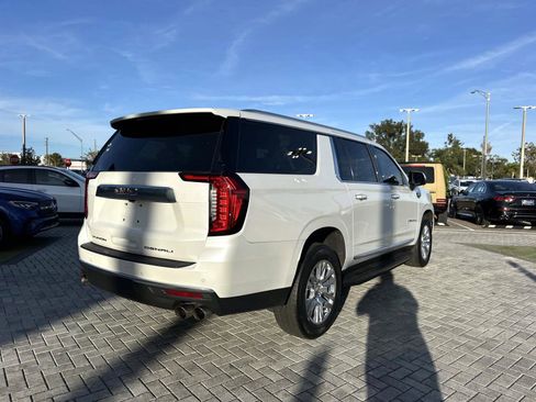 Used 2021 GMC Yukon XL Denali image 4