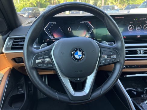 Used 2023 BMW 330i Sedan w/ Premium Package RWD image 18