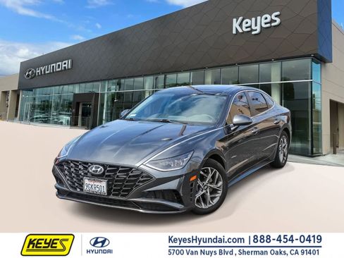 Certified 2023 Hyundai Sonata SEL w/ Convenience Package image 1