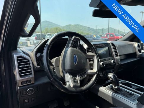 Used 2019 Ford F150 4x4 SuperCrew image 12