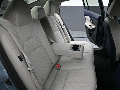 New 2026 Nissan Sentra SL w/ Floor Mat Package FWD image 25