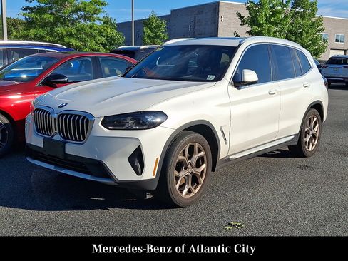 Used 2022 BMW X3 xDrive30i w/ Premium Package 2 AWD/4WD image 3