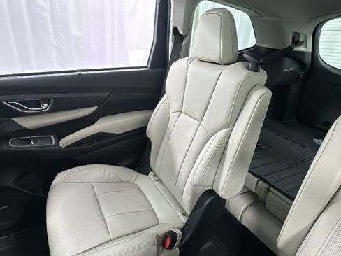 New 2026 Subaru Ascent Limited image 14