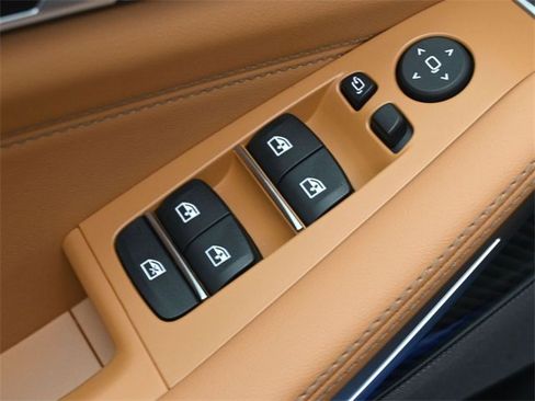 New 2026 BMW X5 M60i image 13