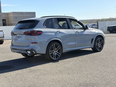 Used 2026 BMW X5 sDrive40i w/ M Sport Package RWD image 6