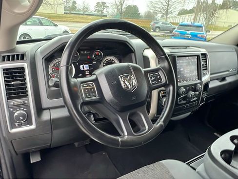 Used 2019 RAM 1500 Big Horn image 21