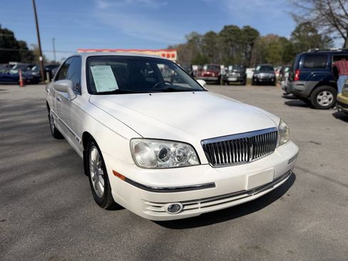 Used 2004 Hyundai XG350 Base 4dr Sedan image 3