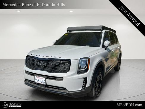 Used 2022 Kia Telluride EX w/ EX Premium Package AWD/4WD image 1