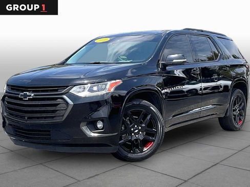 Used 2021 Chevrolet Traverse Premier w/ Redline Edition FWD image 1