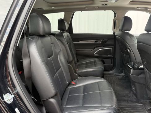 Used 2020 Kia Telluride SX image 33