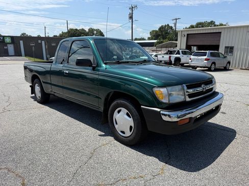 Used 1999 Toyota Tacoma 2WD Xtracab image 3