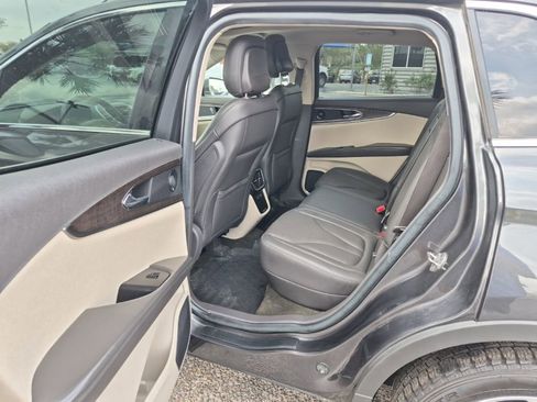 Used 2020 Lincoln Nautilus Reserve w/ Cargo Utility Package image 14