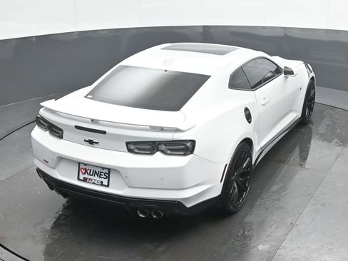 Used 2019 Chevrolet Camaro SS image 35