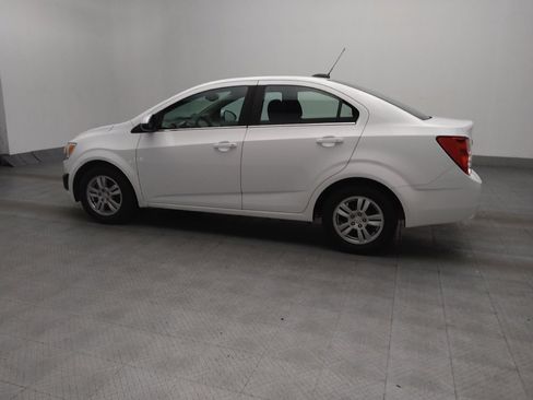 Used 2016 Chevrolet Sonic LT FWD image 3