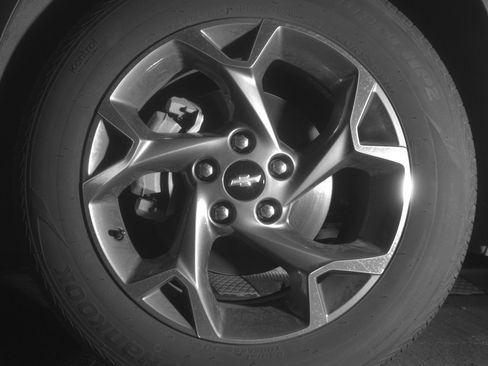 Used 2025 Chevrolet Trax LT w/ LT Convenience Package FWD image 12