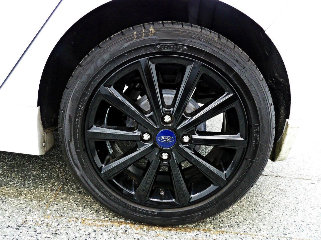 Used 2019 Ford Fiesta ST-Line FWD image 19