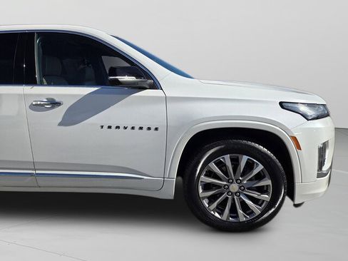 Used 2023 Chevrolet Traverse Premier image 33