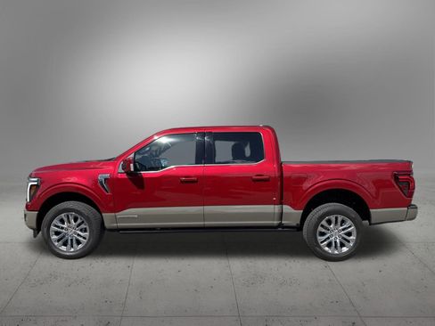 Used 2025 Ford F150 King Ranch w/ FX4 Off-Road Package image 2