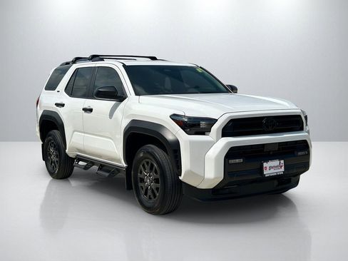 Used 2025 Toyota 4Runner SR5 RWD image 3
