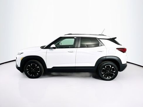 Used 2022 Chevrolet TrailBlazer LT image 4