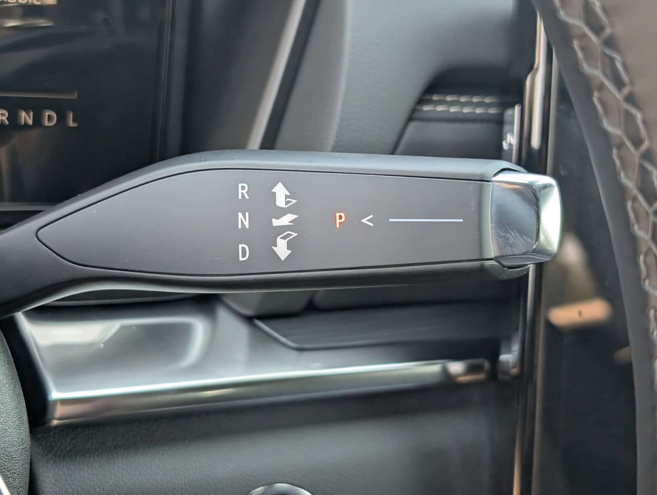 New 2027 GMC Terrain Elevation w/ LPO, Floor Liner Package FWD image 17