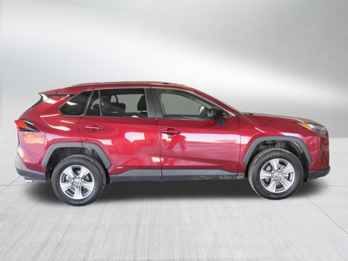 Certified 2025 Toyota RAV4 LE image 9