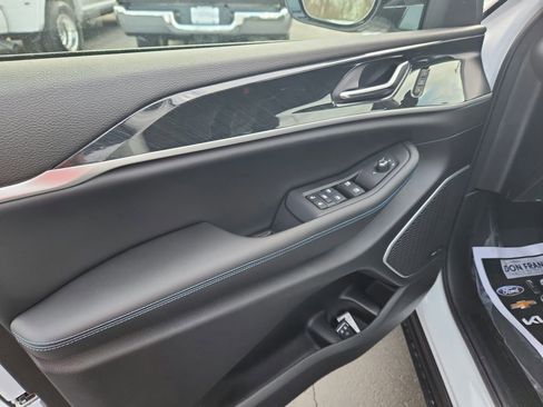 New 2024 Jeep Grand Cherokee Trailhawk image 21