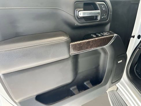 Used 2020 GMC Sierra 2500 Denali image 9