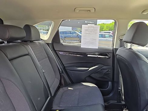 Used 2024 Kia Seltos S AWD/4WD image 35