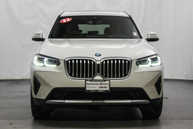 Used 2023 BMW X3 xDrive30i w/ Premium Package w/ZPA AWD/4WD image 4
