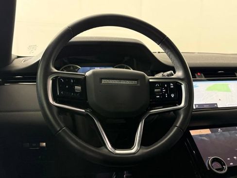 Used 2023 Land Rover Range Rover Evoque R-Dynamic SE AWD/4WD image 23