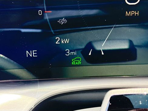 New 2026 Cadillac Vistiq Luxury image 12